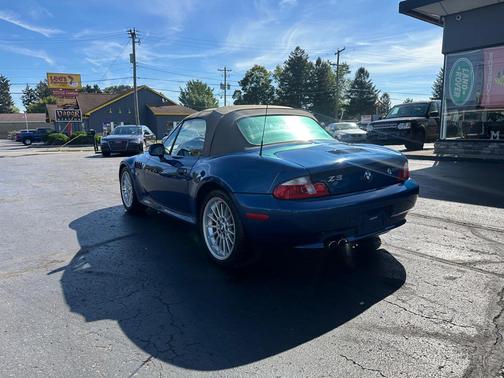 2001 BMW Z3 3.0i
