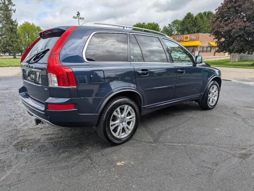 Caspian Blue Metallic 2014 Volvo XC90 3.2