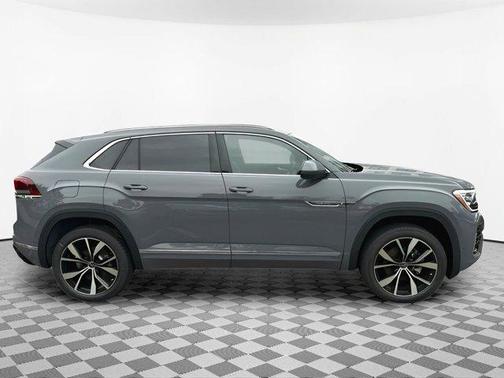 2025 Volkswagen Atlas Cross Sport 2.0T SEL Premium