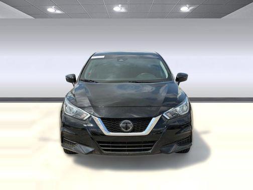 Super Black 2021 Nissan Versa 1.6 SV