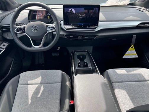 2025 Volkswagen ID.4 Pro