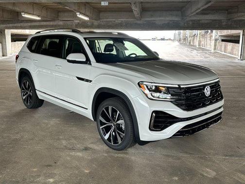 2025 Volkswagen Atlas 2.0T SEL Premium R-Line 4MOTION