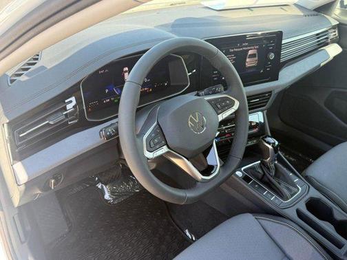 2026 Volkswagen Jetta 1.4T SE