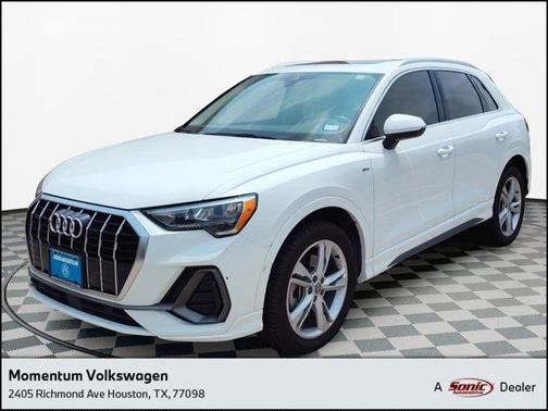 2021 Audi Q3 45 S line Premium