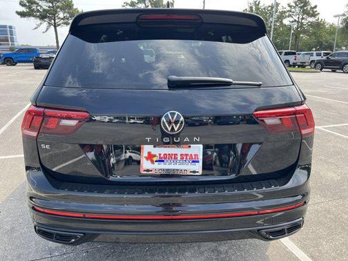 2023 Volkswagen Tiguan 2.0T SE R-Line Black