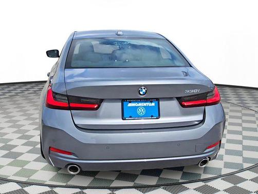 2025 BMW 330 i