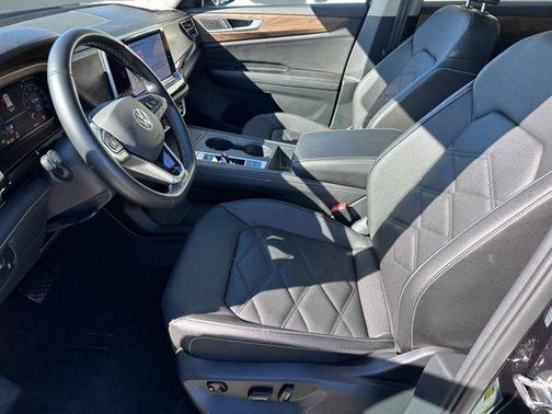 2025 Volkswagen Atlas 2.0T SE