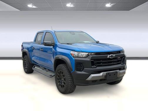 Glacier Blue Metallic 2024 Chevrolet Colorado Trail Boss