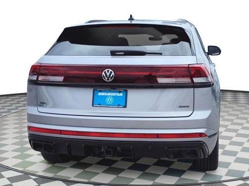 2025 Volkswagen Atlas Cross Sport 2.0T SEL