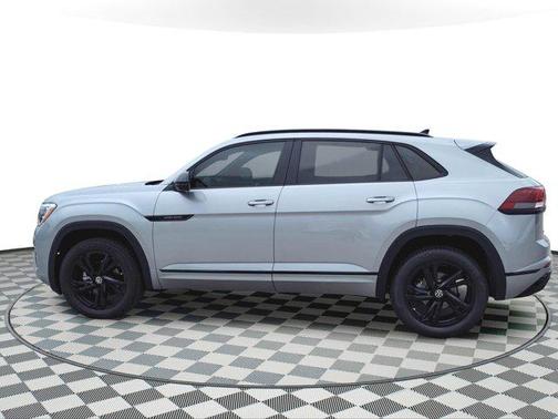 2025 Volkswagen Atlas Cross Sport 2.0T SEL