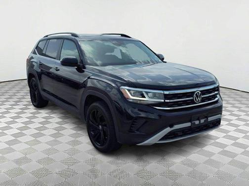 2022 Volkswagen Atlas 3.6L SE w/Technology