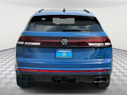 2025 Volkswagen Atlas Cross Sport 2.0T SEL