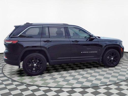2024 Jeep Grand Cherokee Limited X