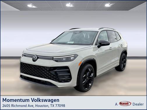 sandstone 2026 Volkswagen Tiguan 2.0T SE R-Line Black