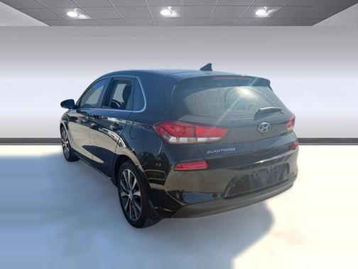 2018 Hyundai Elantra GT Base