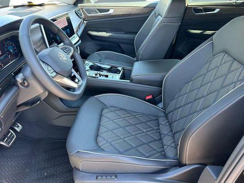 2026 Volkswagen Atlas 2.0T SEL Premium R-Line 4MOTION