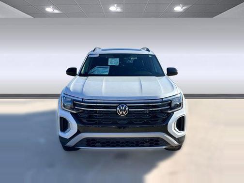 2026 Volkswagen Atlas Peak Edition