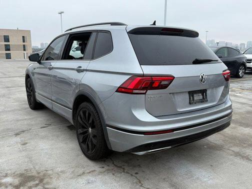 2021 Volkswagen Tiguan 2.0T SE R-Line Black