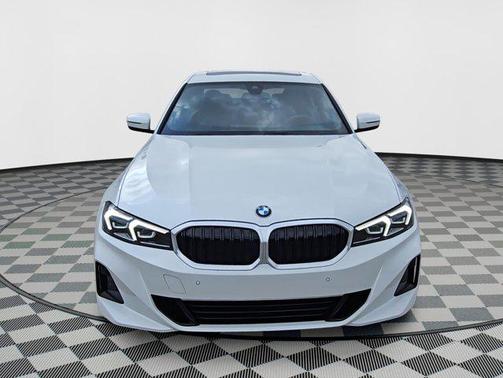 2024 BMW 330 i xDrive