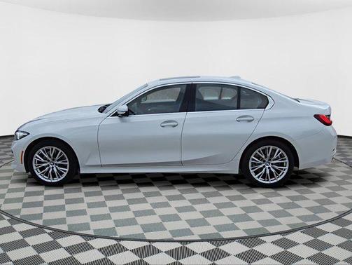 2024 BMW 330 i xDrive