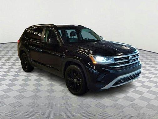 2022 Volkswagen Atlas 2.0T SE w/Technology