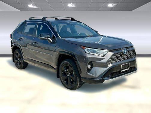 2019 Toyota RAV4 Hybrid SE