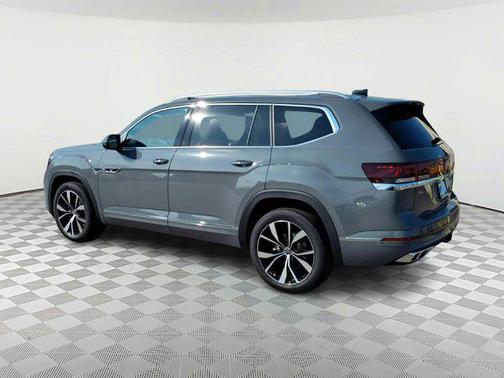 2025 Volkswagen Atlas 2.0T SEL Premium R-Line 4MOTION