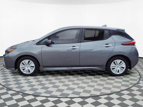 2023 Nissan Leaf S 40 kWh