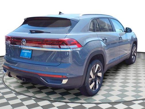 2025 Volkswagen Atlas Cross Sport 2.0T SE w/Technology