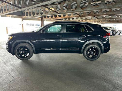 2026 Volkswagen Atlas Cross Sport 2.0T SEL