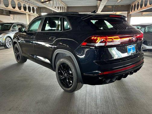 2026 Volkswagen Atlas Cross Sport 2.0T SEL