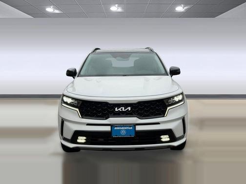 Glacial White Pearl 2023 Kia Sorento EX
