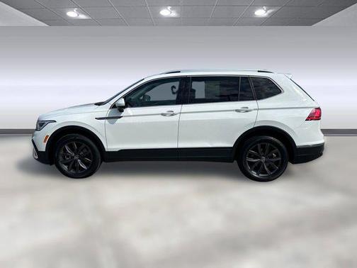 2024 Volkswagen Tiguan 2.0T SE 4MOTION