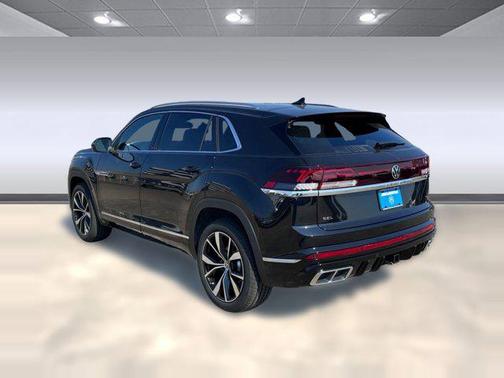 2026 Volkswagen Atlas Cross Sport 2.0T SEL Premium