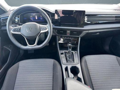 2025 Volkswagen Jetta 1.5T S