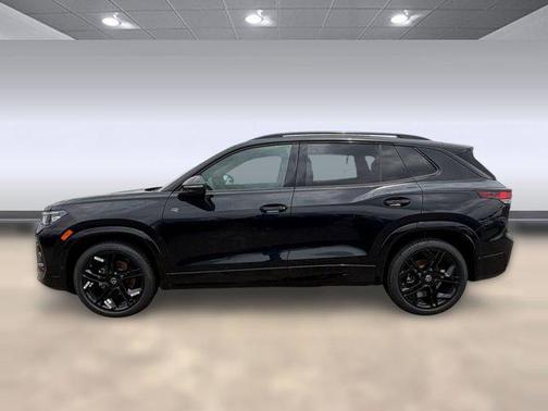 Deep Black Pearl 2026 Volkswagen Tiguan 2.0T SE R-Line Black