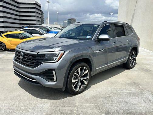 2024 Volkswagen Atlas 2.0T SEL Premium R-Line 4MOTION