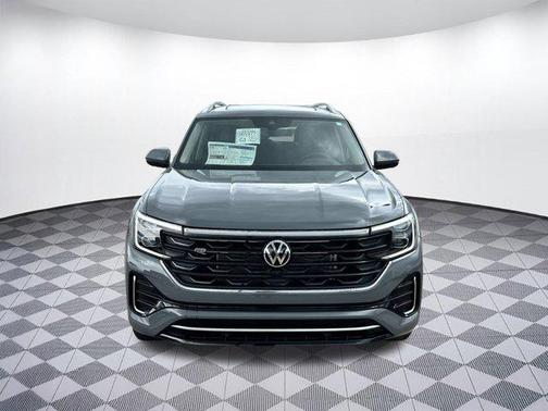 2025 Volkswagen Atlas 2.0T SEL Premium R-Line 4MOTION