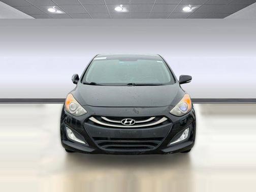 Black Noir Pearl 2013 Hyundai Elantra GT Base