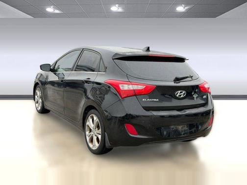 Black Noir Pearl 2013 Hyundai Elantra GT Base