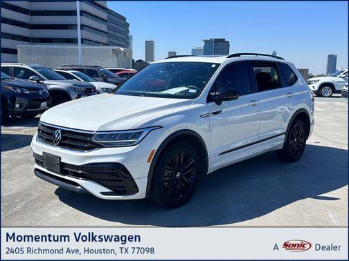2022 Volkswagen Tiguan 2.0T SE R-Line Black