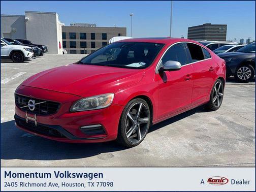 2015 Volvo S60 T6 R-Design Platinum