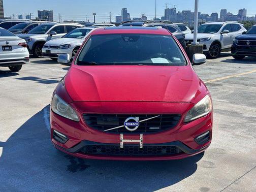 2015 Volvo S60 T6 R-Design Platinum
