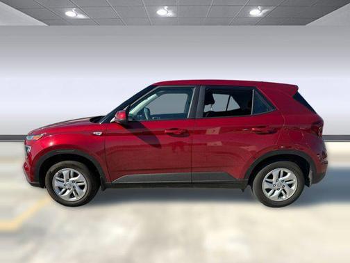 2024 Hyundai VENUE SE