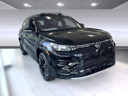 2026 Volkswagen Tiguan 2.0T SEL R-Line 4MOTION