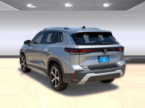 Pyrite Silver Metallic exterior 2026 Volkswagen Tiguan 2.0T SE
