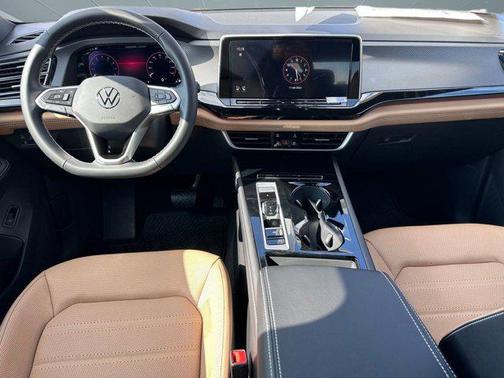 2026 Volkswagen Atlas Cross Sport 2.0T SEL