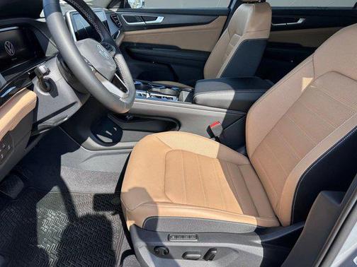 2026 Volkswagen Atlas Cross Sport 2.0T SEL