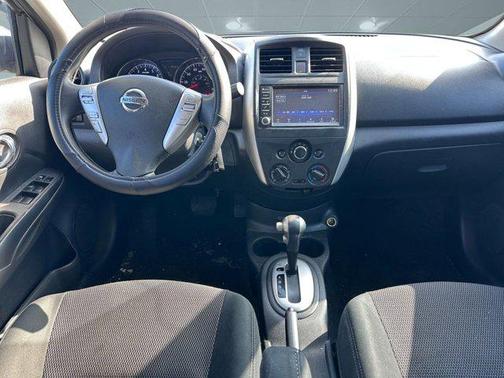 2019 Nissan Versa 1.6 SV