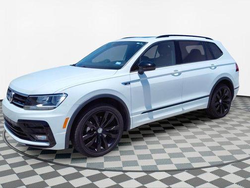 2021 Volkswagen Tiguan 2.0T SE R-Line Black